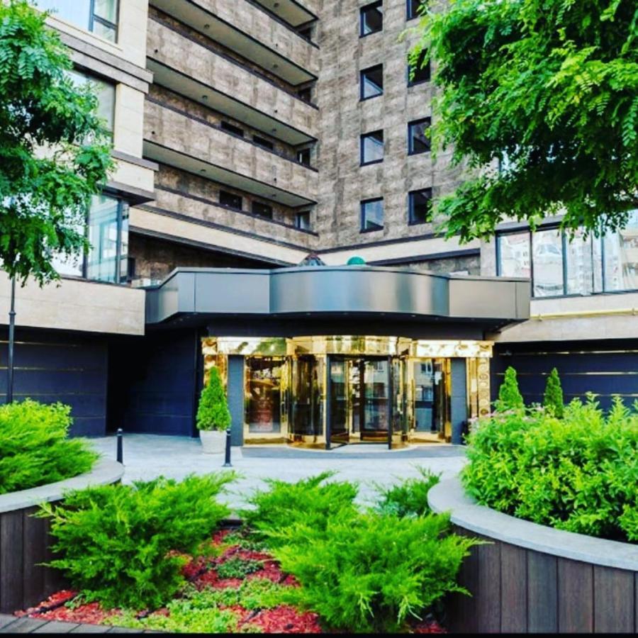1 Room 60M2 Center Of Obolon Near River Side. With Terrace. 22 Floor Kiev Exterior foto
